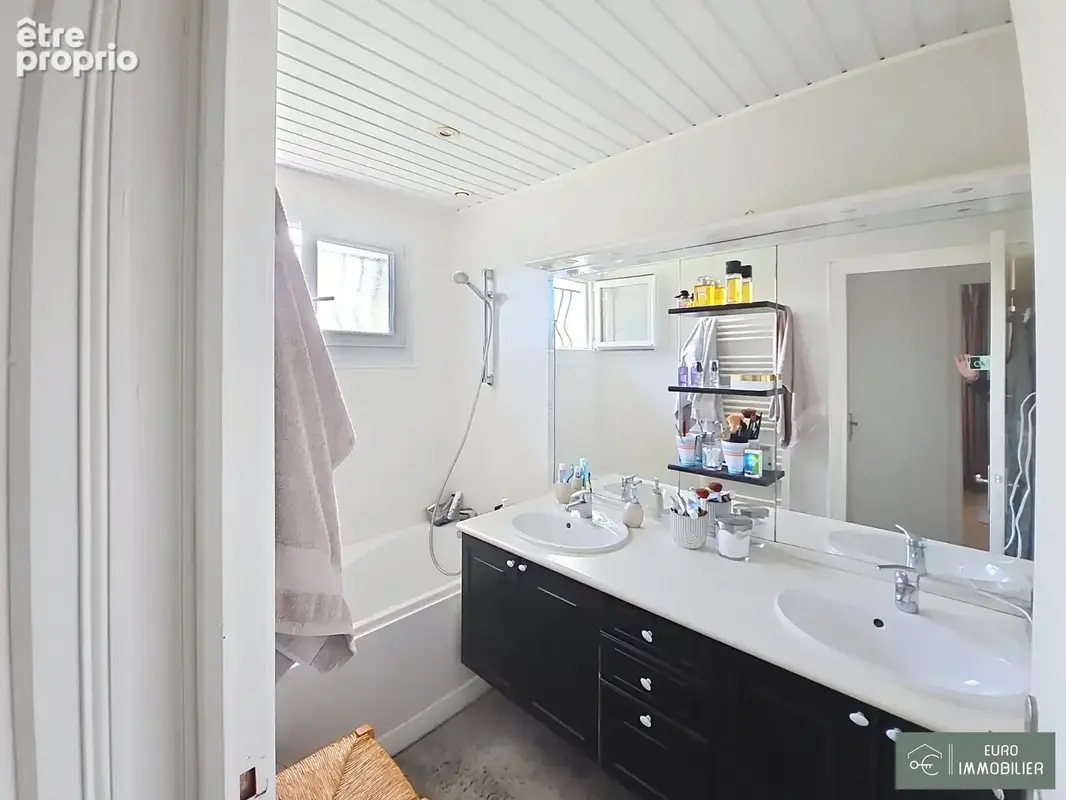 Maison 6 pièces 151 m² à vendre à Saint-Symphorien (33113) - photo 8