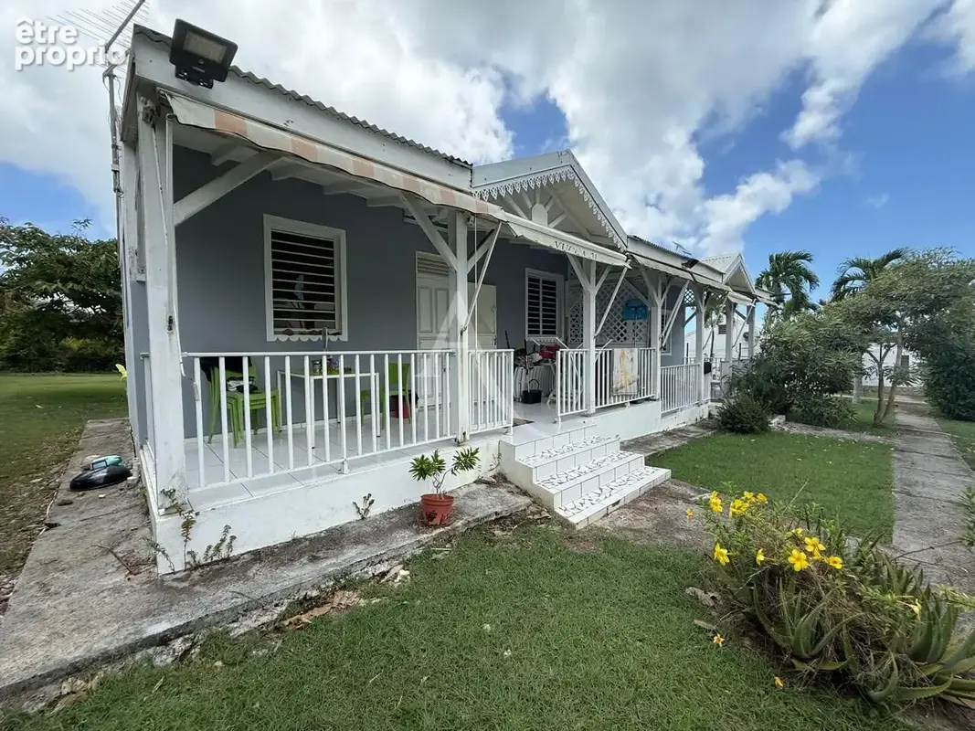 Photo Maison à Saint-Francois au prix de 292 800€