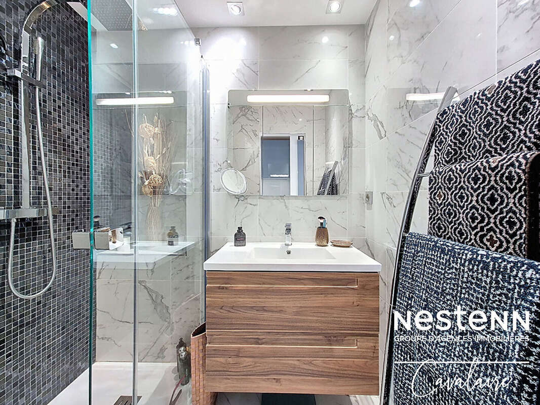 Appartement à COGOLIN