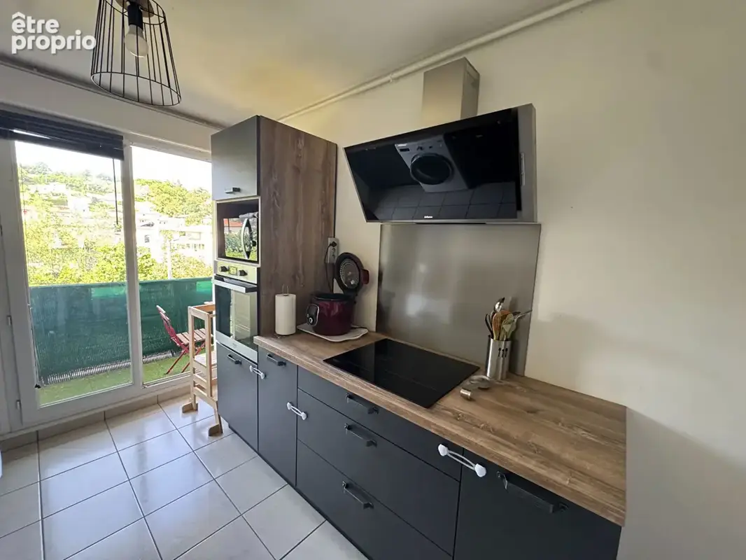 Appartement Saint Etienne 4 pièce(s) 74.67 m2 - photo 3