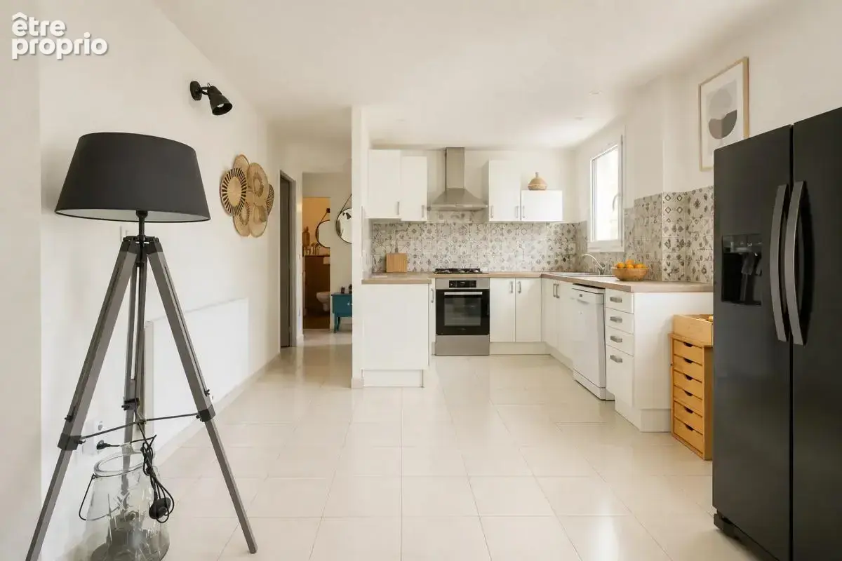 Appartement T3 de 82 m² à Villelaure - photo 7