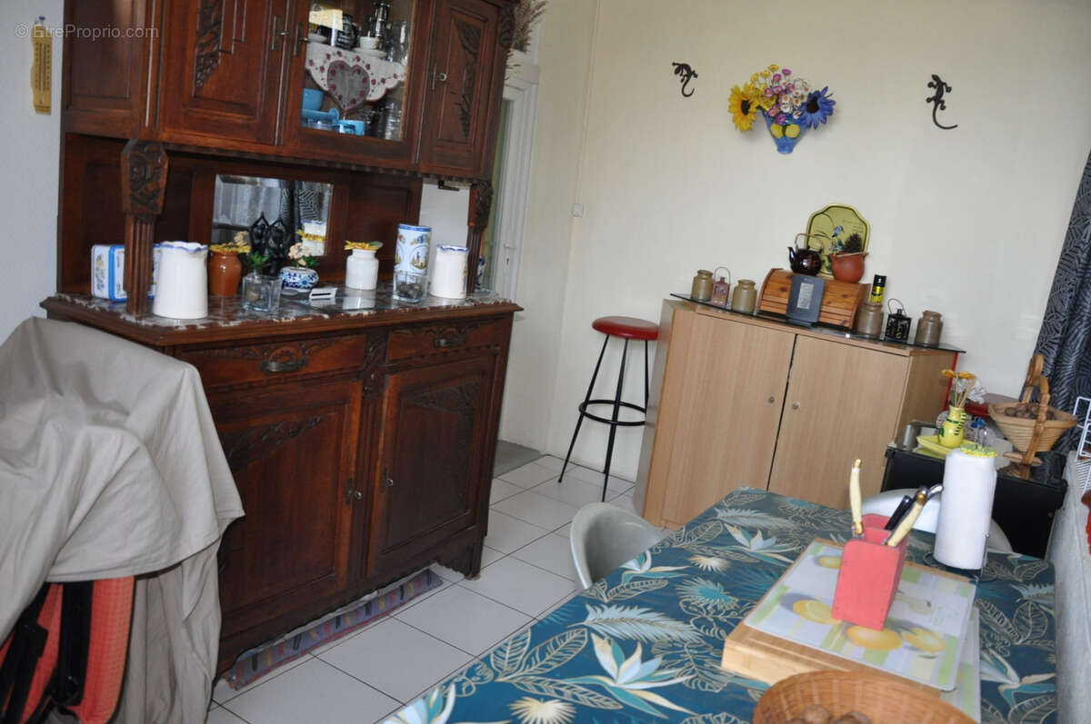 Maison à JALIGNY-SUR-BESBRE