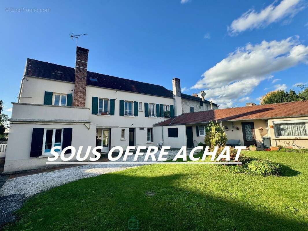 Maison à VETHEUIL