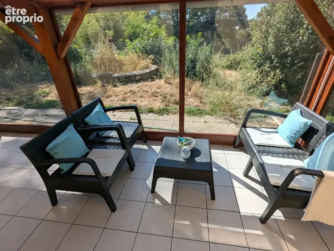 INDRE - Maison avec sous-sol, véranda et étang, dans un hameau rural accueillant. - photo 15