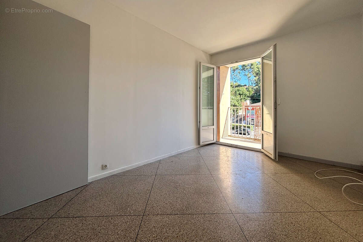 Appartement à MARSEILLE-13E