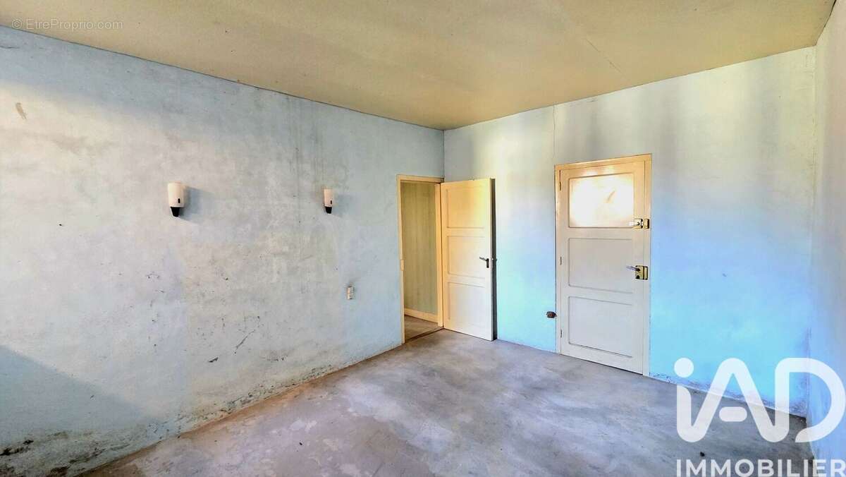 Maison 57 m² à Thollet  - photo 7