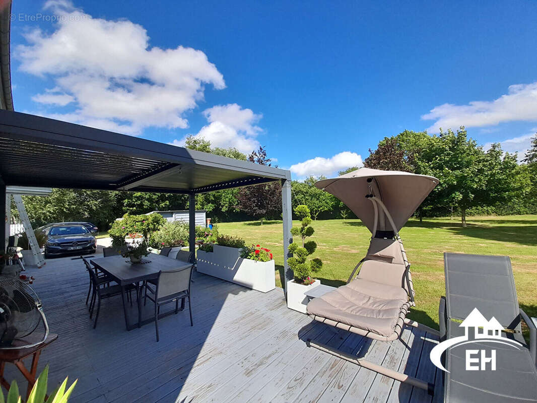 A vendre - maison de 72 m² - terrain de 2880 m² - photo 5