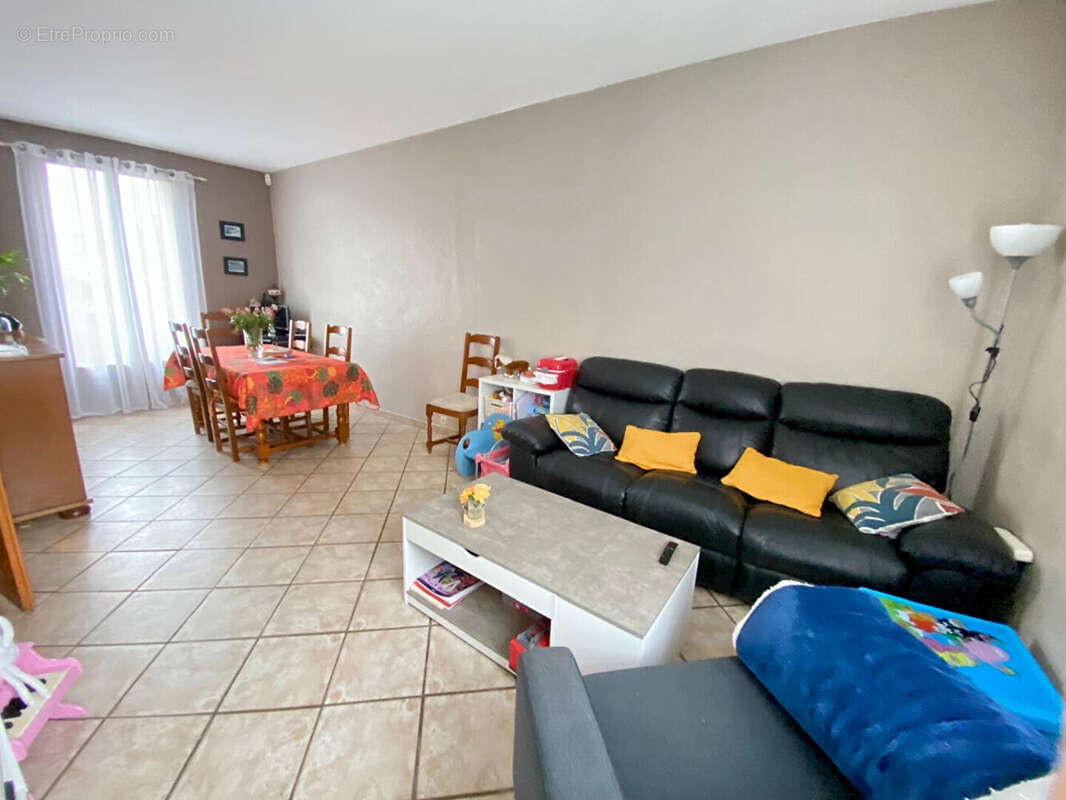 Maison à SARTROUVILLE