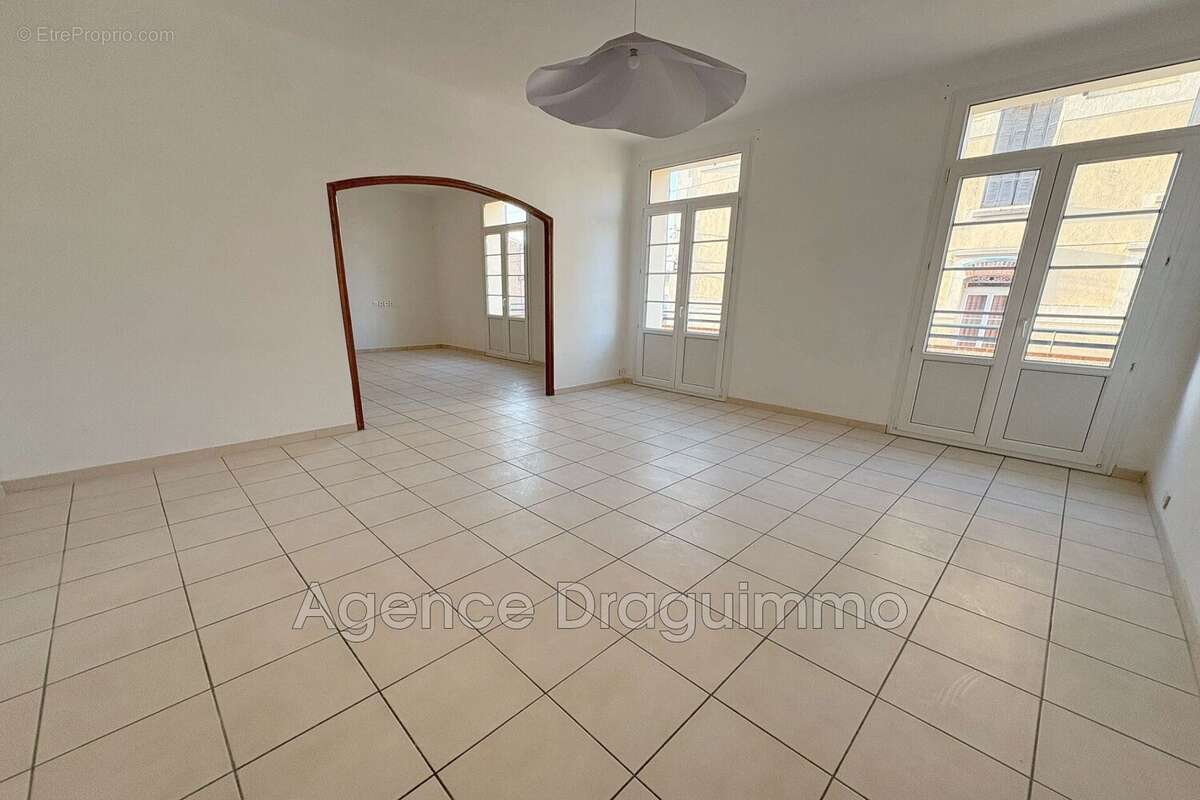 Appartement à DRAGUIGNAN