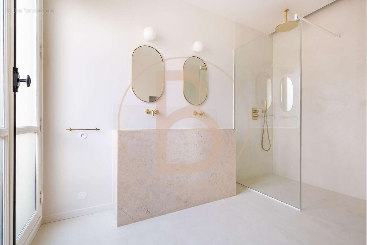 Photo 6 - Appartement à PARIS-16E