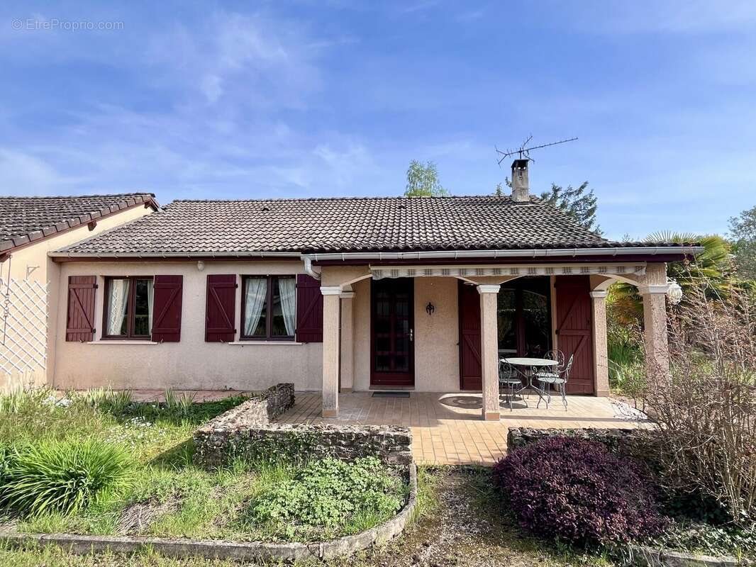 Maison à VILLEMOIRIEU