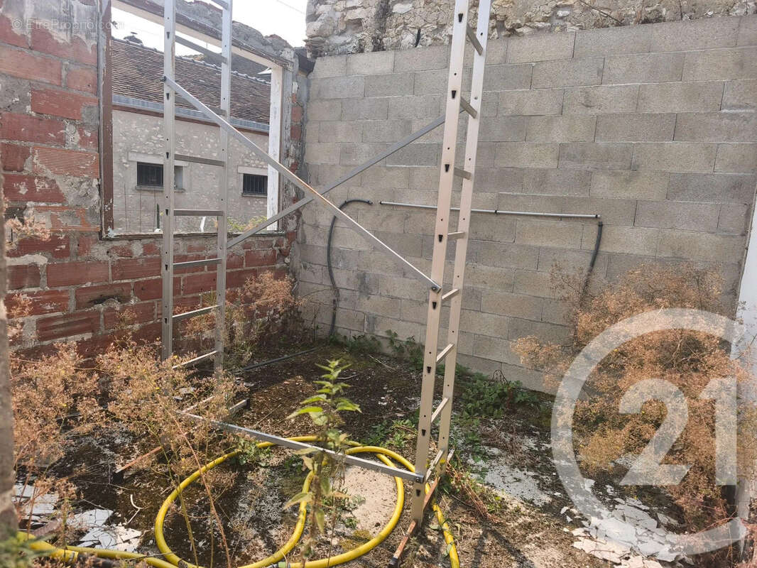 Maison 233 m² à Nangis  - photo 8