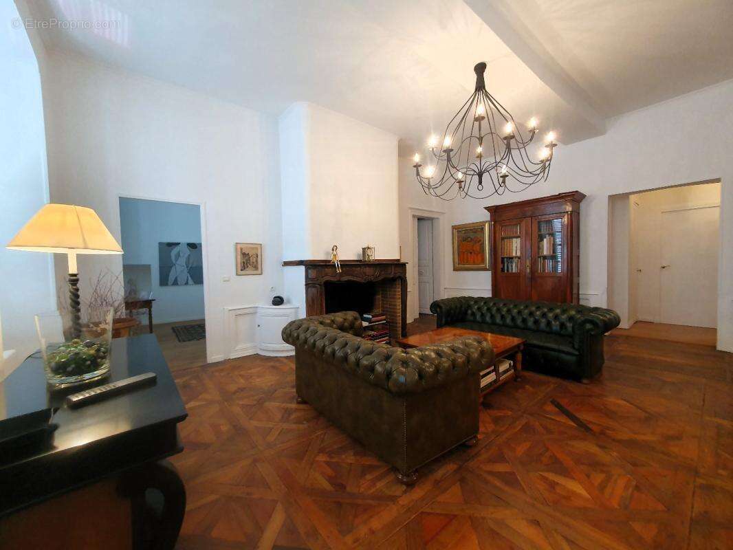 Appartement à VILLEFRANCHE-DE-ROUERGUE