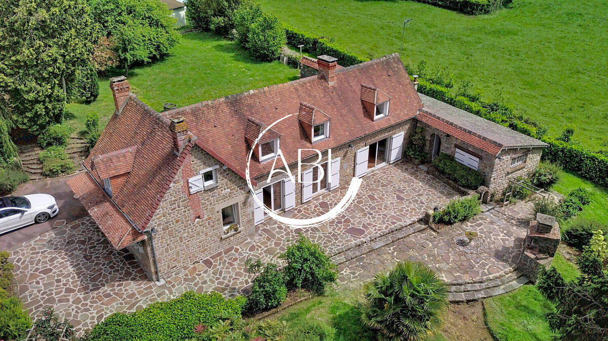 Maison à RANES
