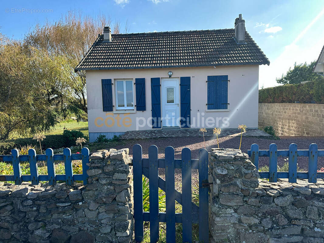 Maison à GOUVILLE-SUR-MER