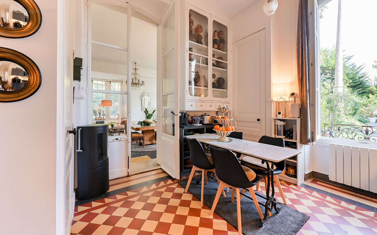 Appartement à POMMIERS