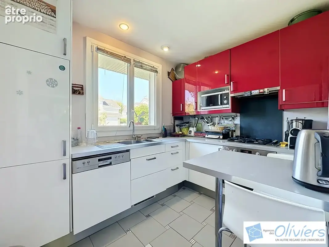 Maison 6 pièces 116 m² à vendre à Voisins-Le-Bretonneux (78960) - photo 8