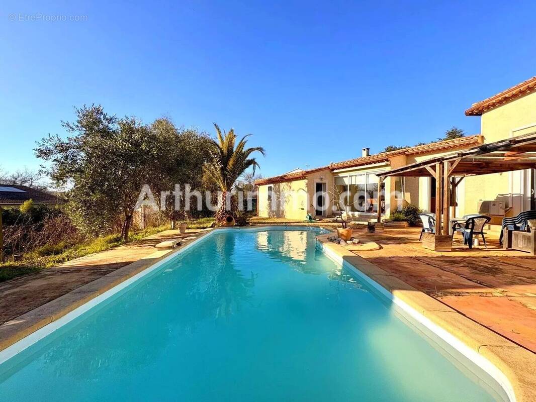 Maison à LIGNAN-SUR-ORB