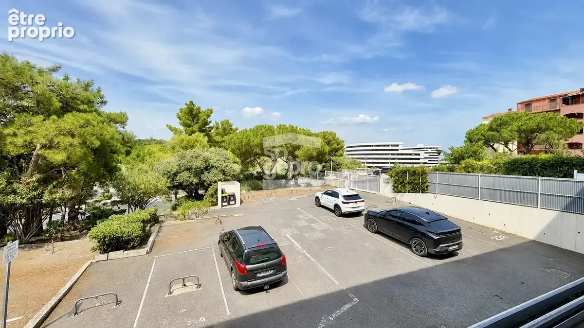 Réf : 2311 - Vente Studio climatisé avec loggia, secteur Centre-Port Cap d'Agde ! - photo 3