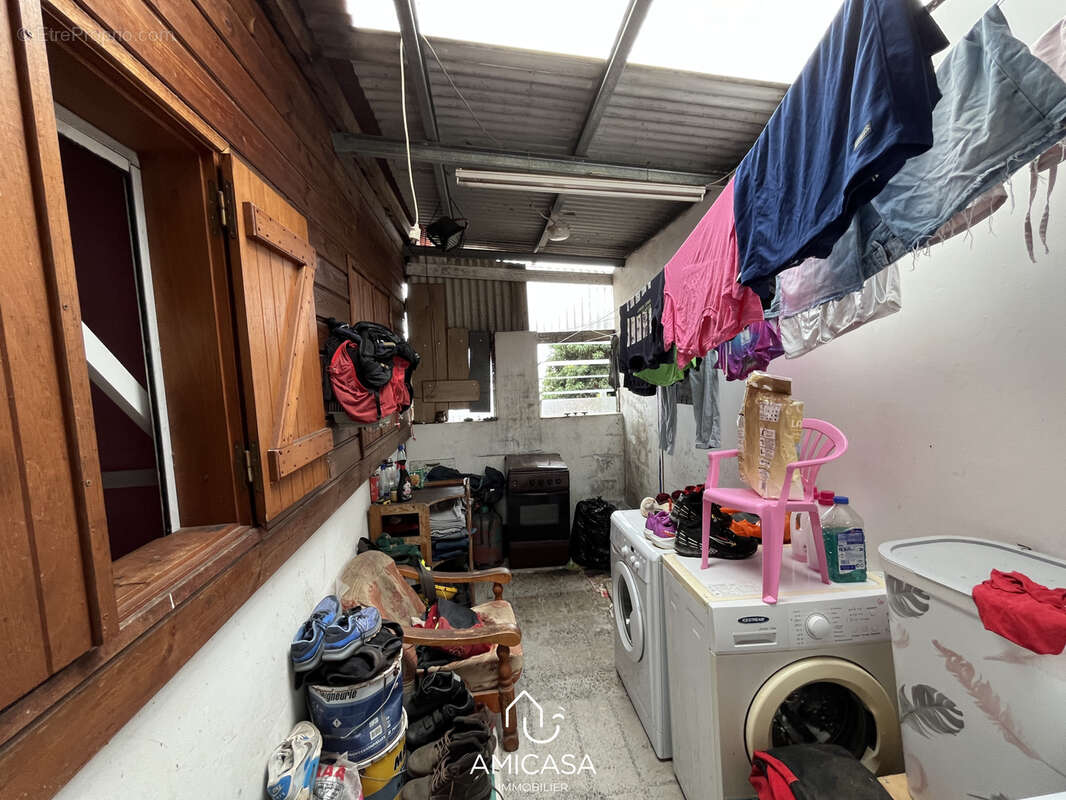 Saint denis (bellepierre) - maison - a deux pas du chu - louée - photo 9
