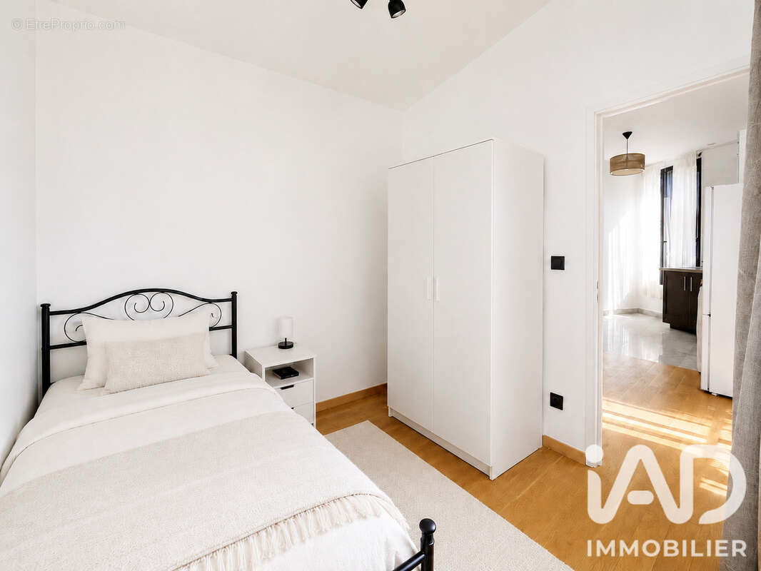 Photo 5 - Appartement à SURESNES