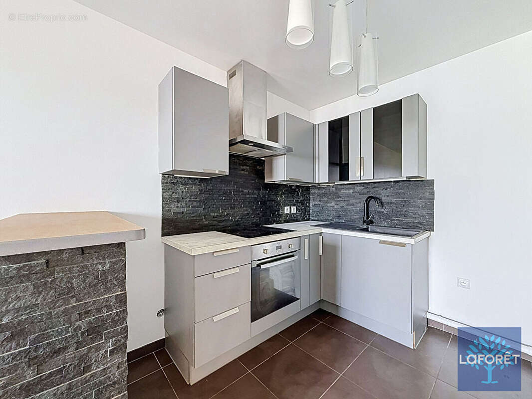 Appartement à VIGNEUX-SUR-SEINE