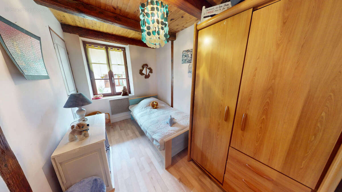 Maison à PONT-D&#039;AIN