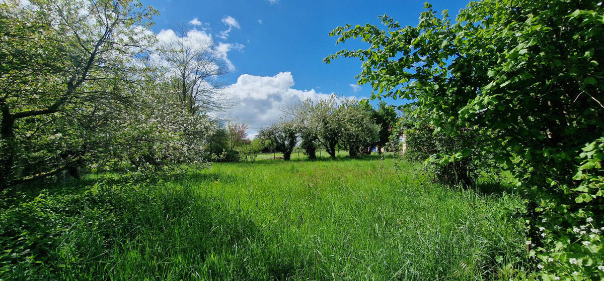 Terrain à PLEUMARTIN