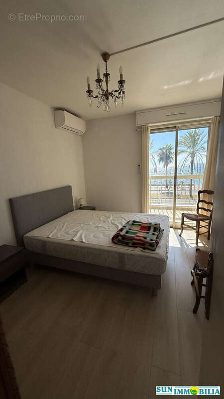 Chambre - Appartement à CAGNES-SUR-MER