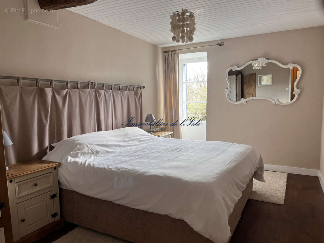 Maison à VERTEILLAC