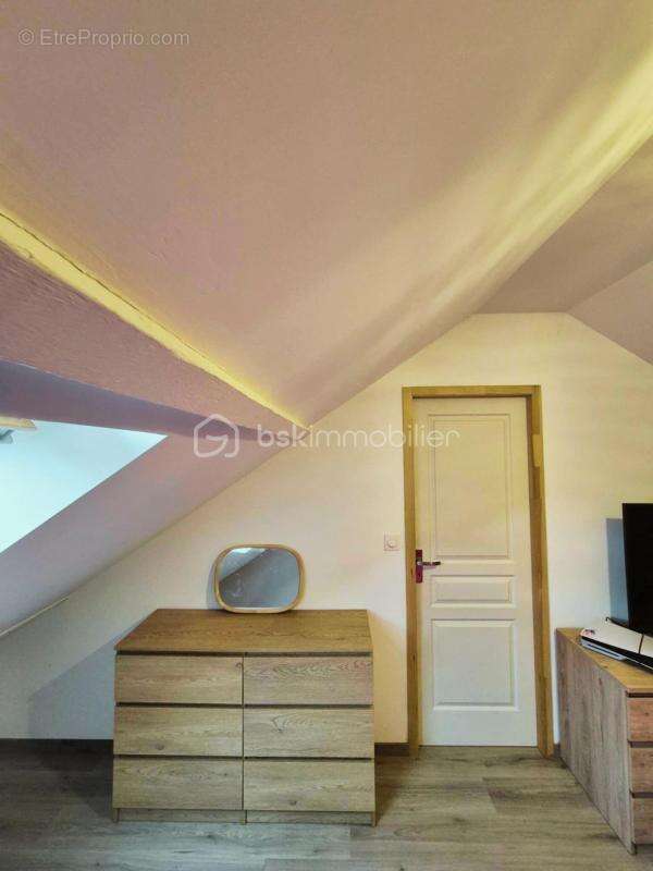 Maison à MARTAINNEVILLE