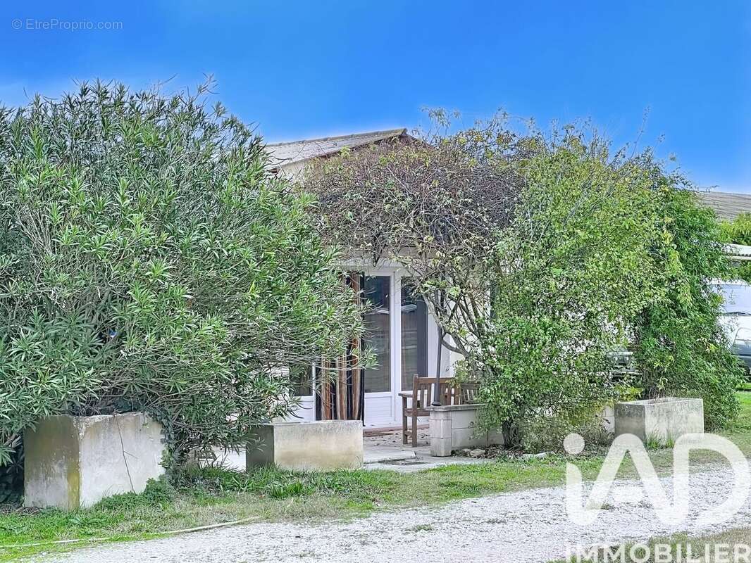 Photo 4 - Maison à MAILLANE