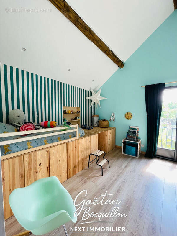 Maison à QUINCY-VOISINS