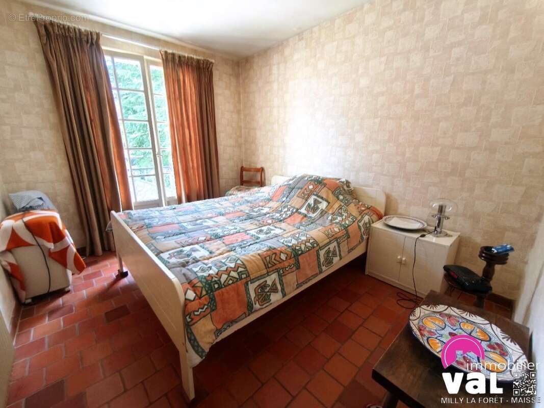 Maison à MILLY-LA-FORET