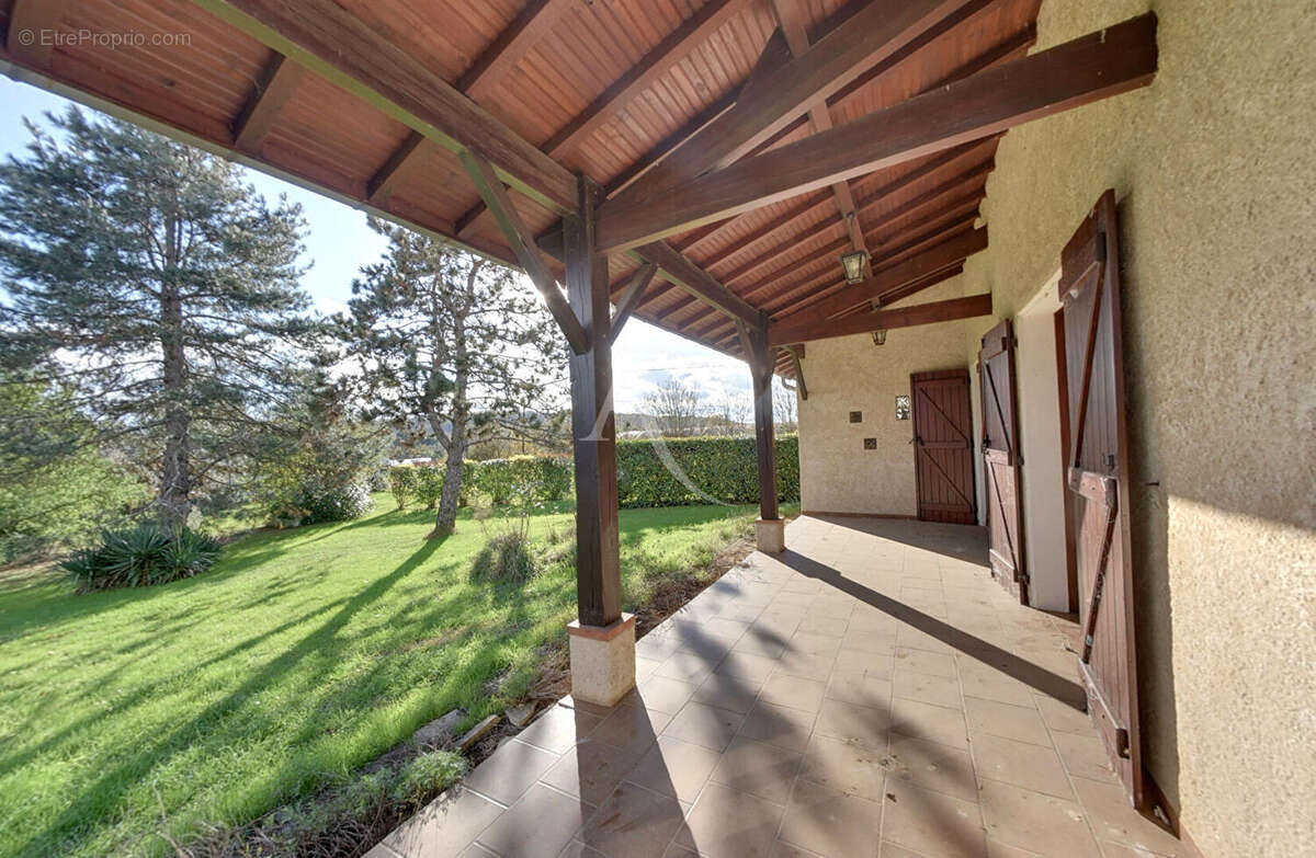 Maison à MAS-GRENIER