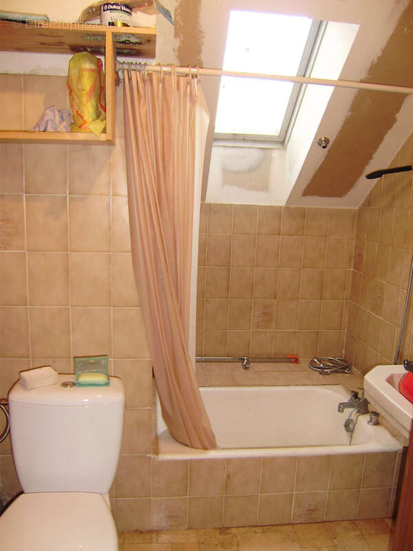 Maison à SAINT-CYPRIEN-SUR-DOURDOU