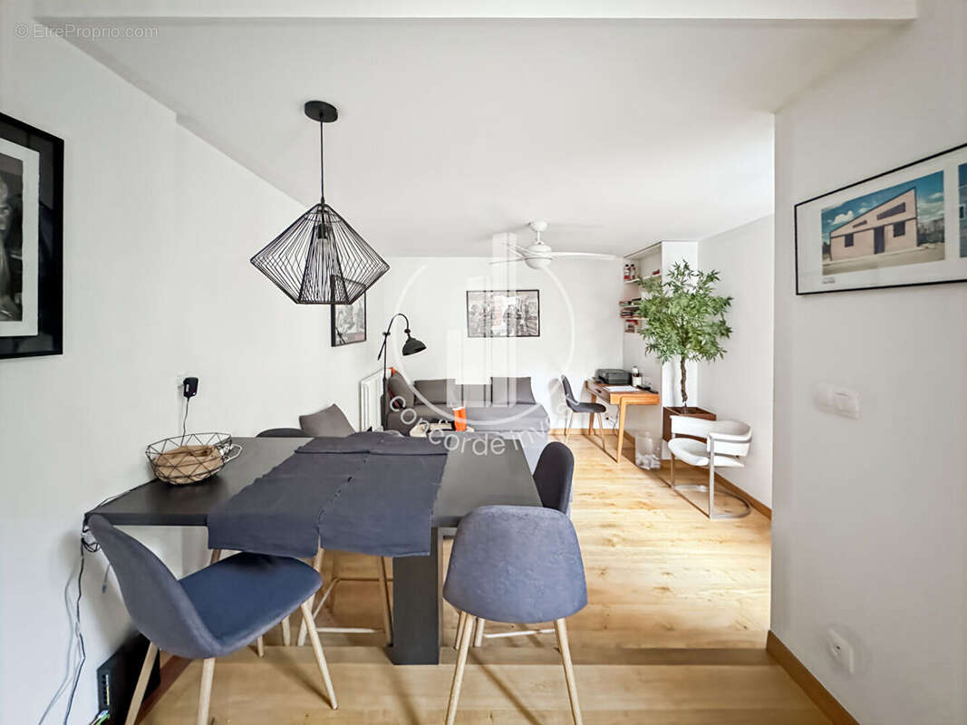 Maison à ASNIERES-SUR-SEINE