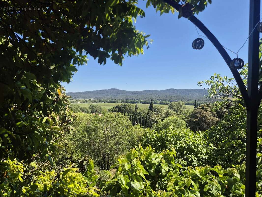 Maison à MONTFORT-SUR-ARGENS