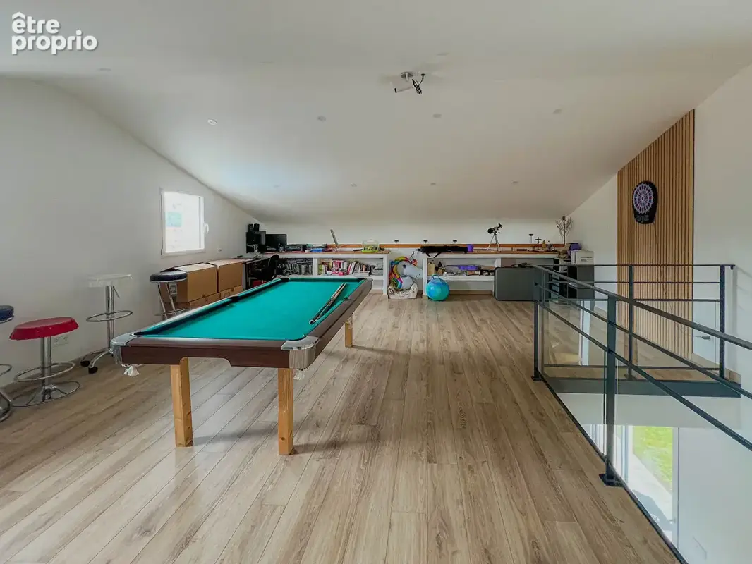 Au calme, idéale en toute saison, récente contemporaine de plain-pied de 157 m2 avec  garage/atelier - photo 9
