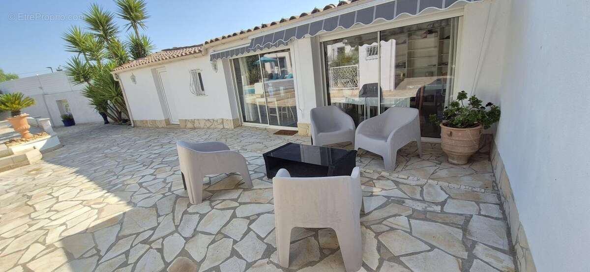 Maison à BESSAN