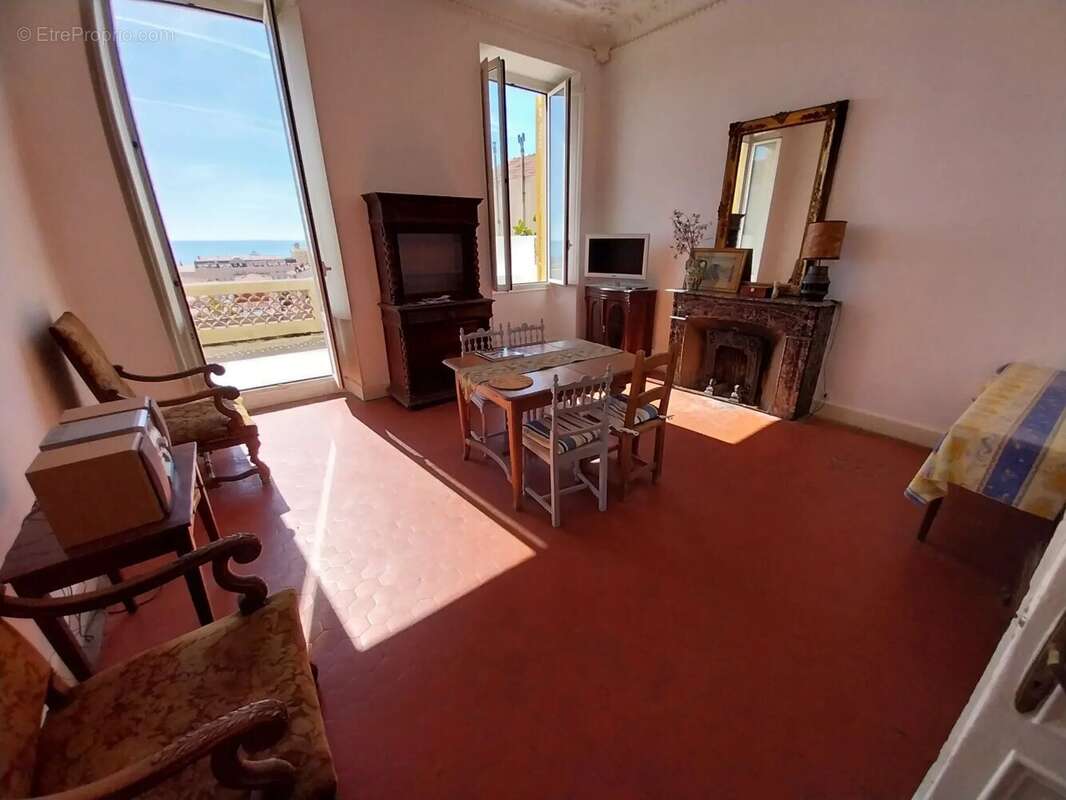 Appartement à MENTON