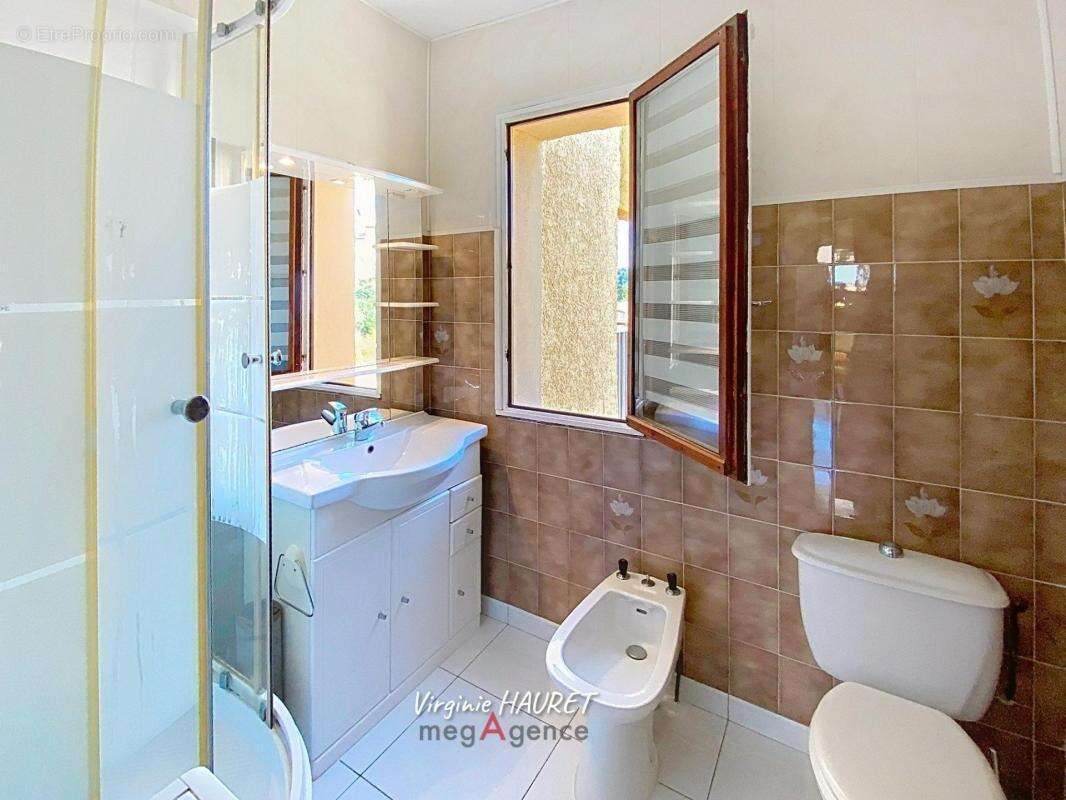 Appartement à FLEURY