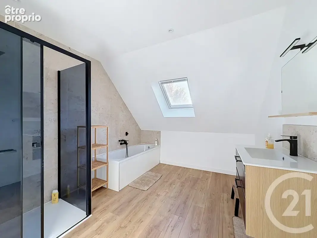 Maison 5 pièces 110 m² à vendre à Angers (49100) - photo 13