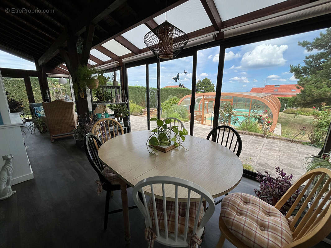 Maison à SAINT-ROMAIN-EN-GAL