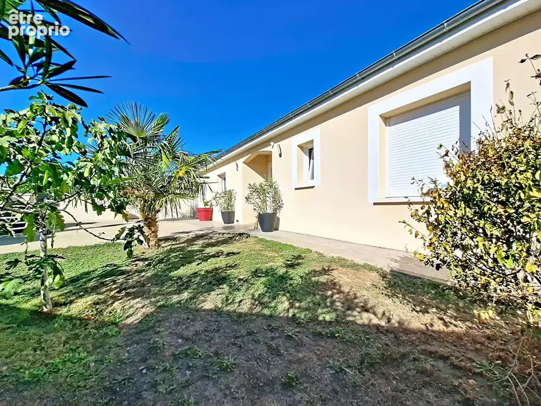 Maison 7 pièces 133 m² à vendre à Chatellerault (86100) - photo 2