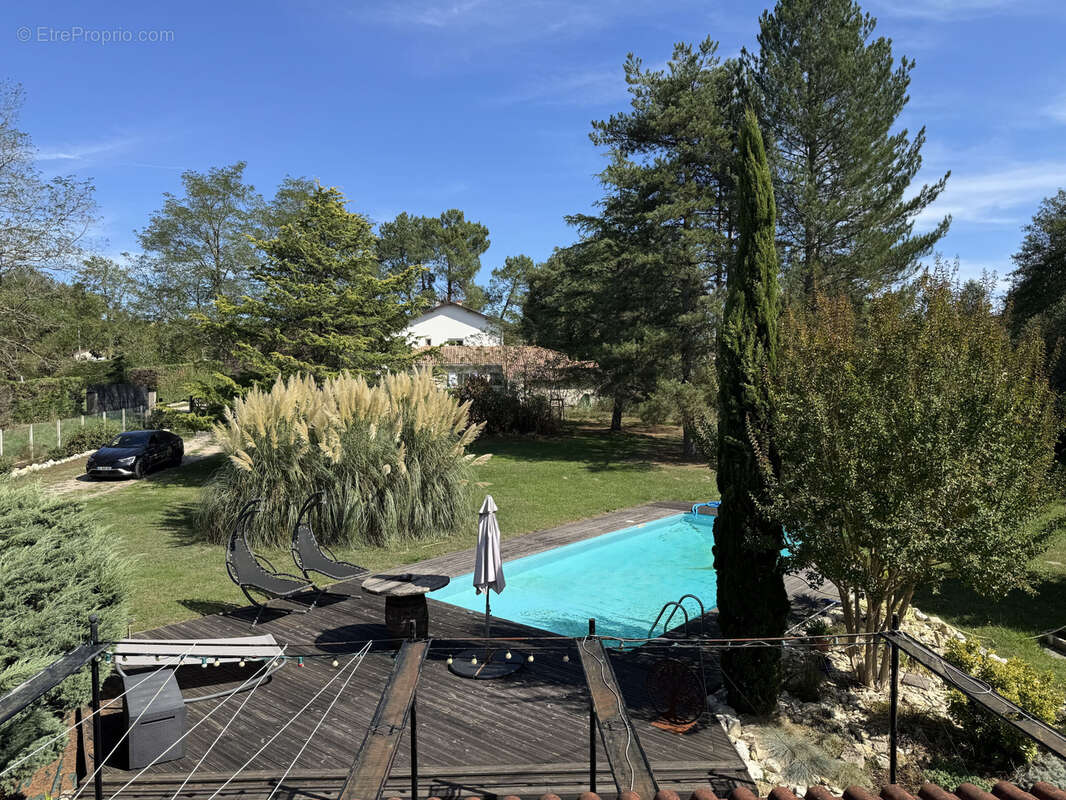 Maison à CASTELJALOUX