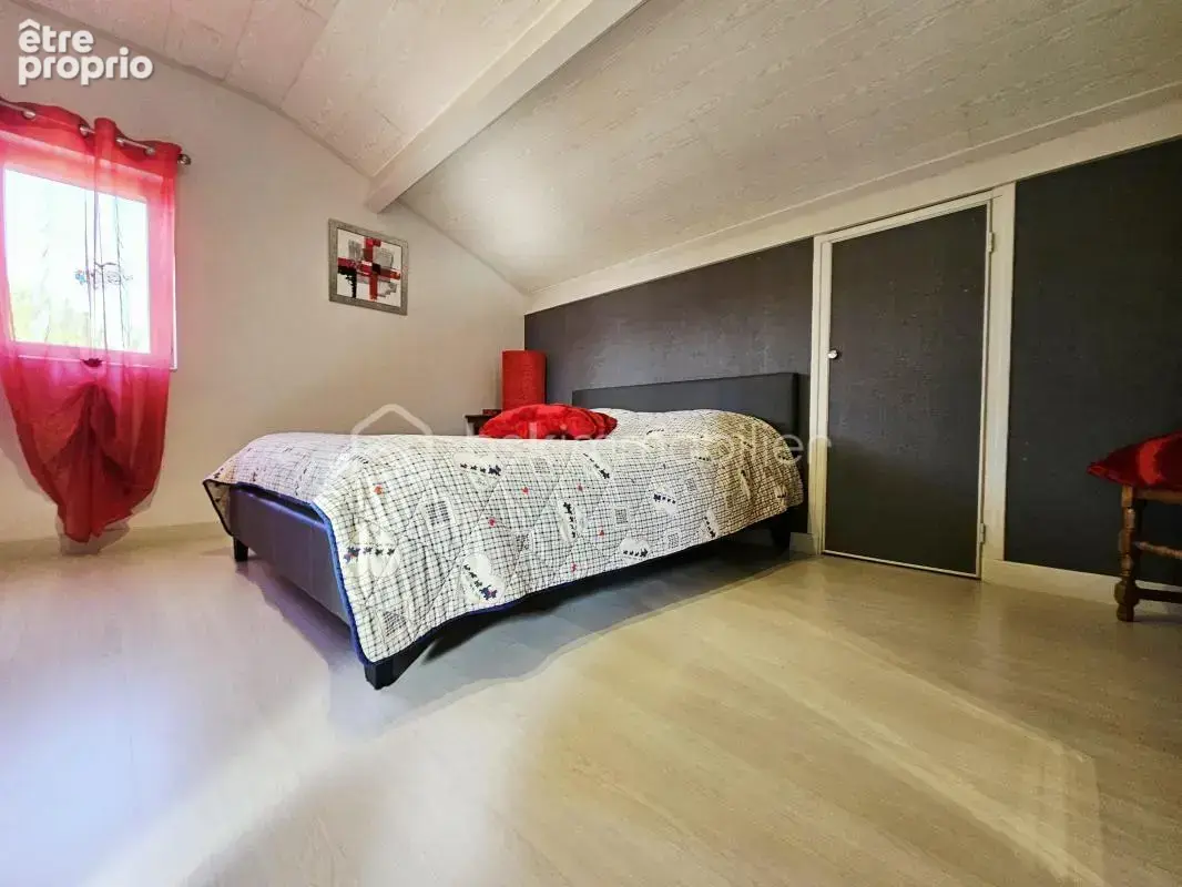 CHAMPEIX – Maison familiale 150 m² – 5 chambres – Terrain 2 000 m² - photo 11