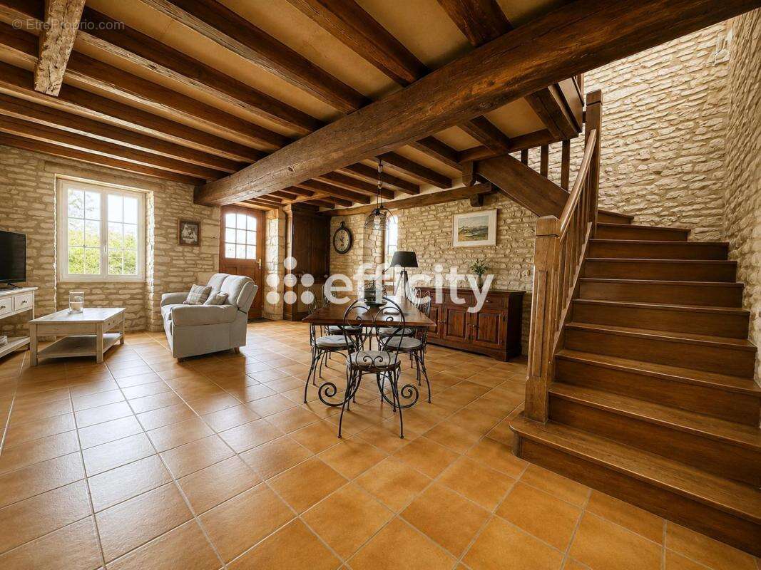 Maison 215 m² à Bierry-Les-Belles-Fontaines  - photo 3
