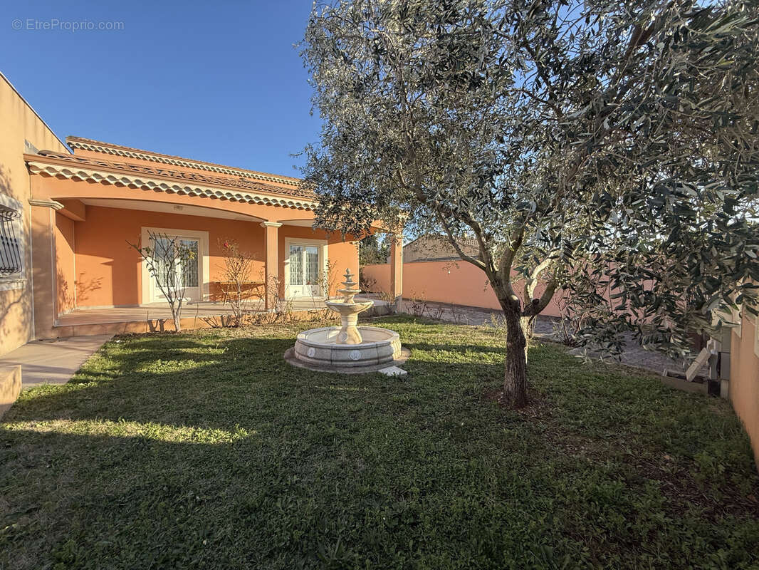 Maison à PIERRELATTE