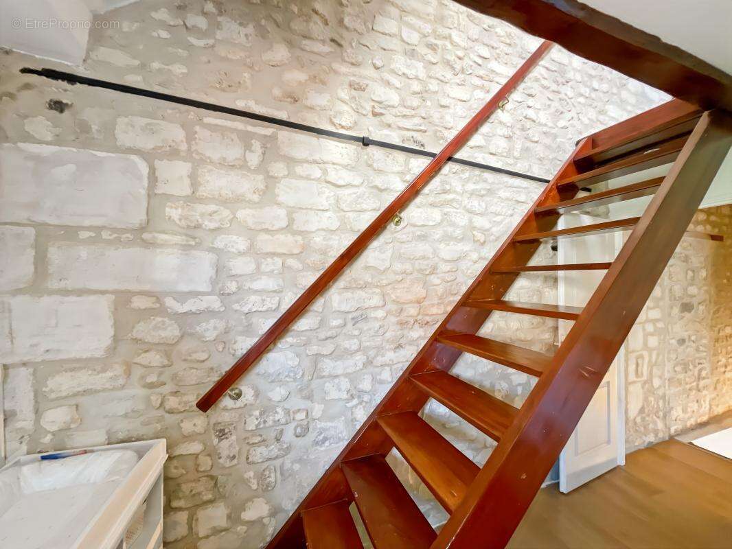 Maison à LAIGNEVILLE